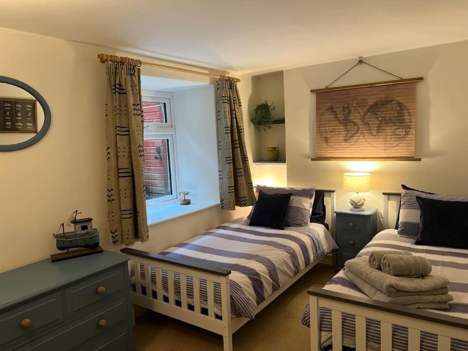 Harbourside 2 Bed Apartment, Barmouth Bridge Views Exterior foto