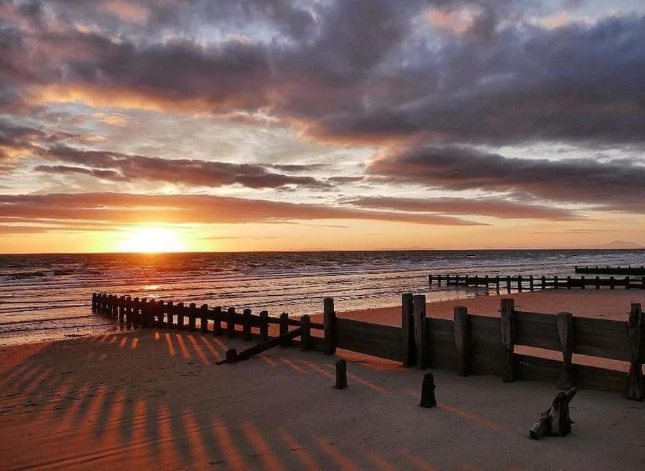 Harbourside 2 Bed Apartment, Barmouth Bridge Views Exterior foto