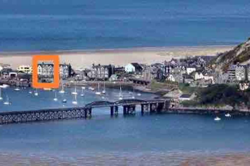 Harbourside 2 Bed Apartment, Barmouth Bridge Views Exterior foto